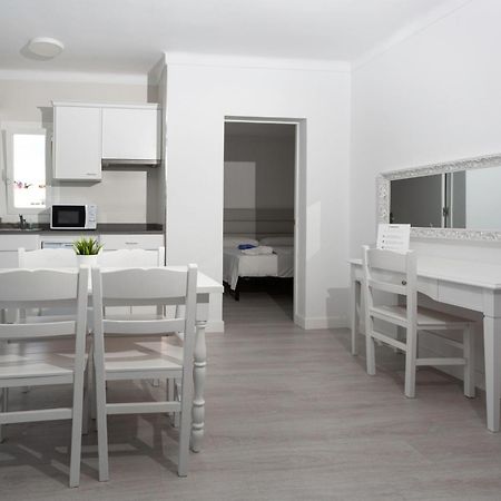 Ferrera Suites كالا فيريرا المظهر الخارجي الصورة