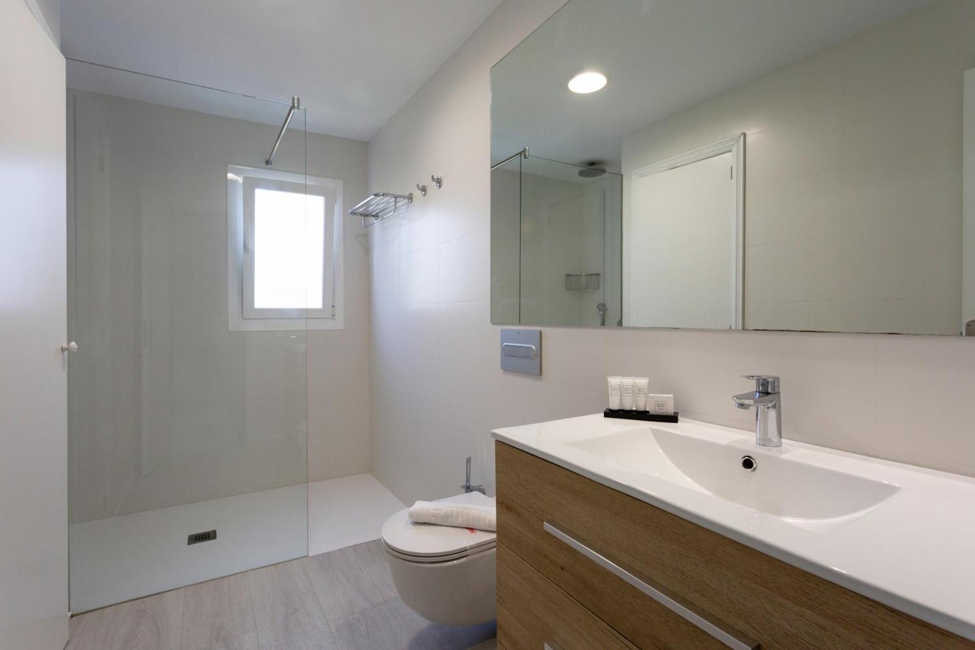 Ferrera Suites كالا فيريرا المظهر الخارجي الصورة